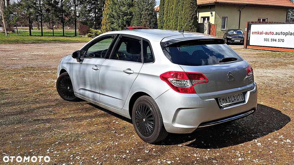 Citroën C4 VTi 120 Selection - 12