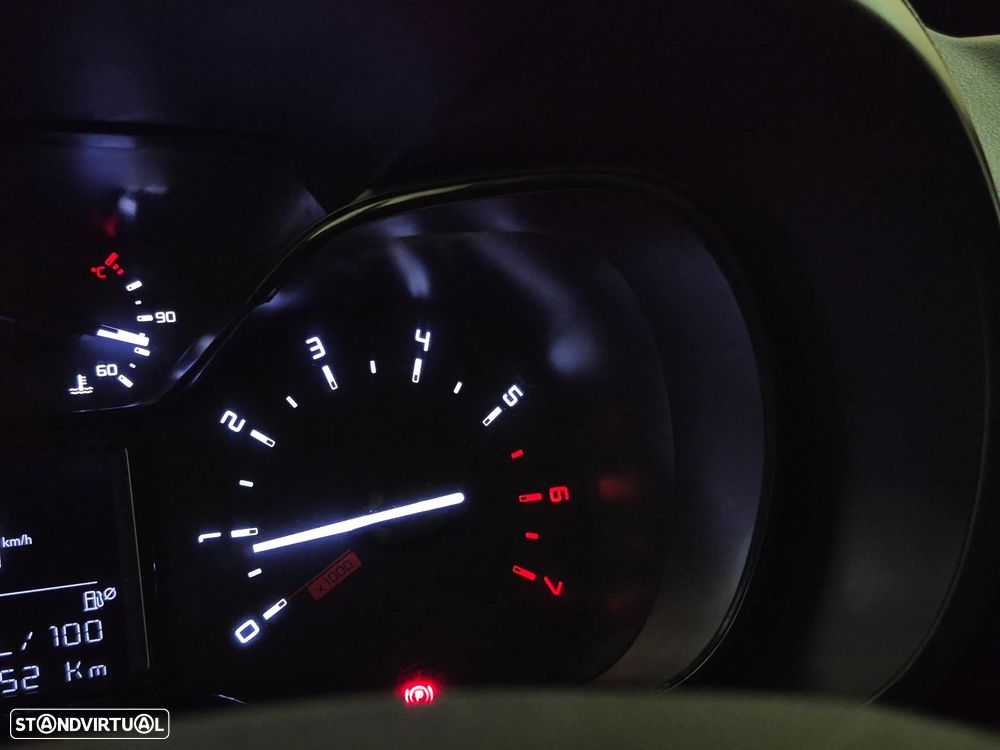 Toyota Proace 1.5D - 2022 - 3 LUG | GARANTIA | NACIONAL - 18