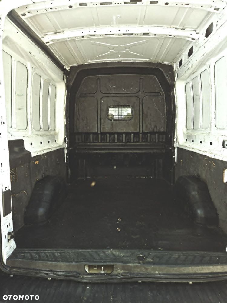 Ford Transit - 9