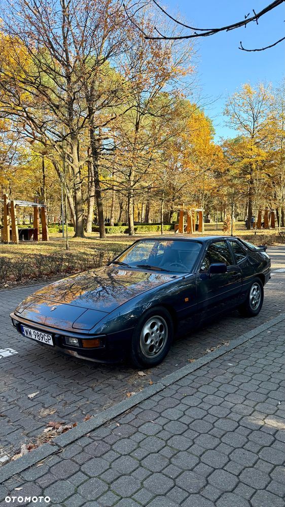 Porsche 924 - 12