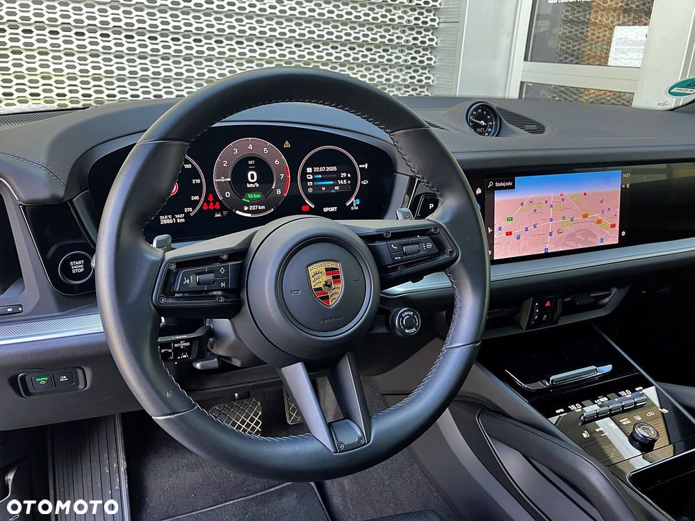 Porsche Cayenne - 17