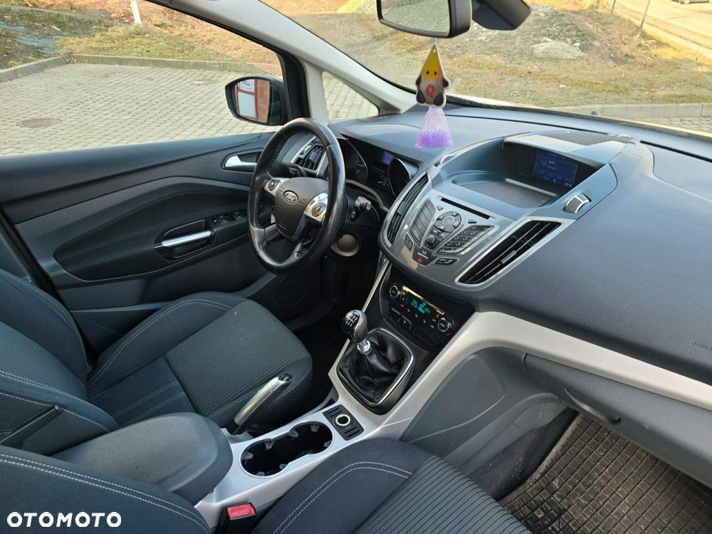 Ford C-MAX - 13