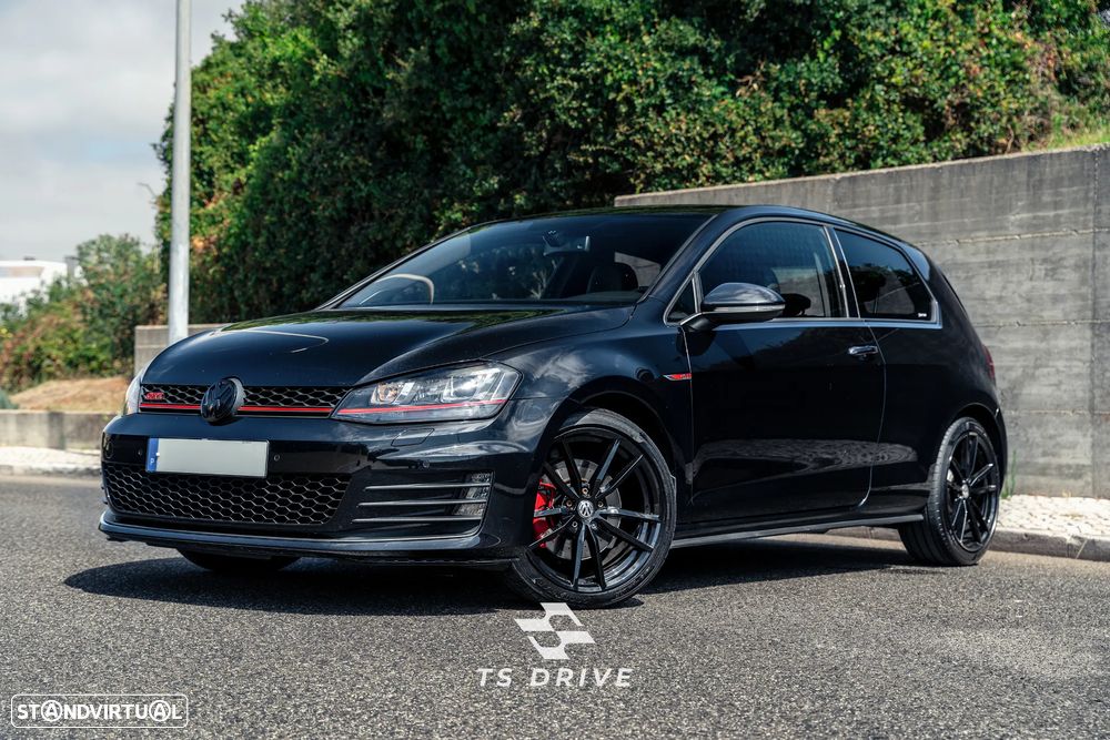 VW Golf 2.0 TSi GTi DSG - 1