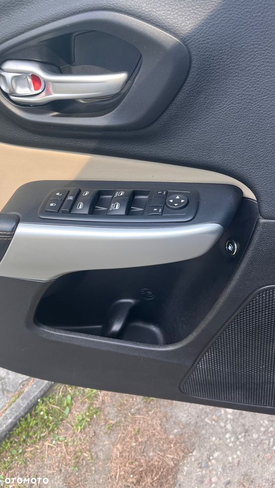 Jeep Cherokee 3.2 V6 Pentastar Active Drive I Automatik Limited - 29