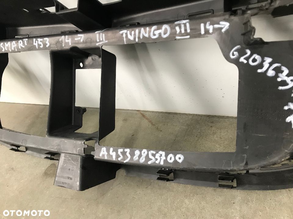 Atrapa Smart ForTwo 2 II w453 14-19r. grill kratka chłodnicy stelaż wzmocnienie pas przedni a4538855700 - 8
