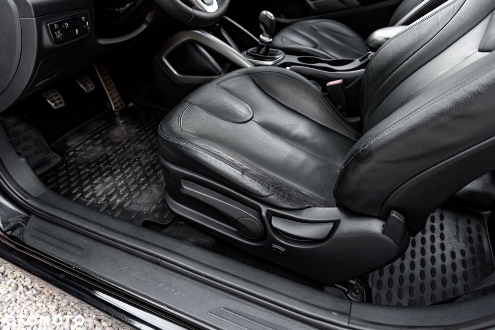 Hyundai Veloster 1.6 GDI Premium - 21