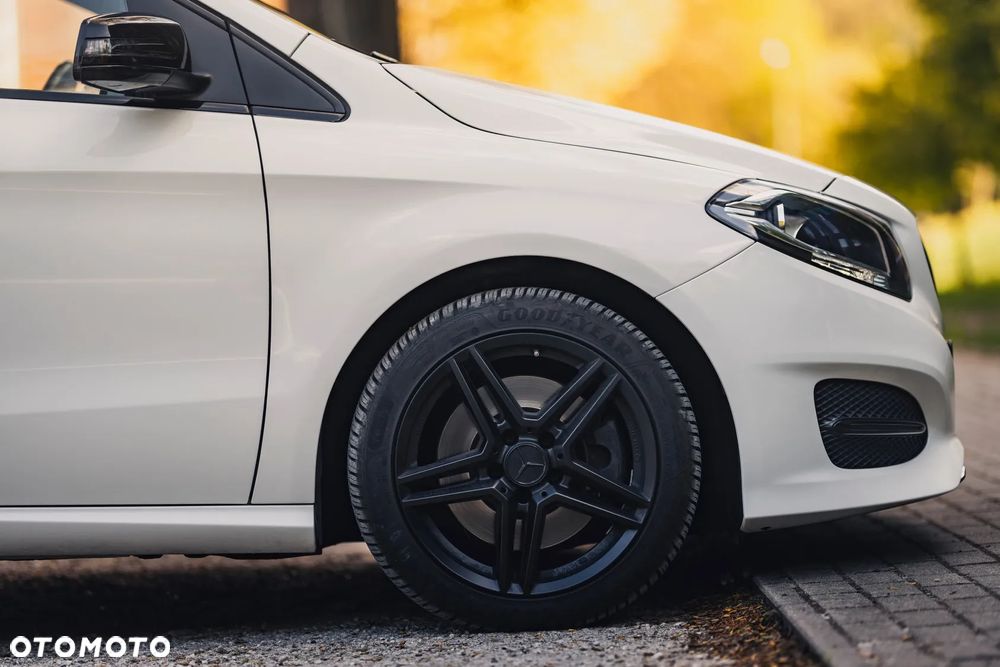 Mercedes-Benz Klasa B 250 4Matic 7G-DCT Urban - 6