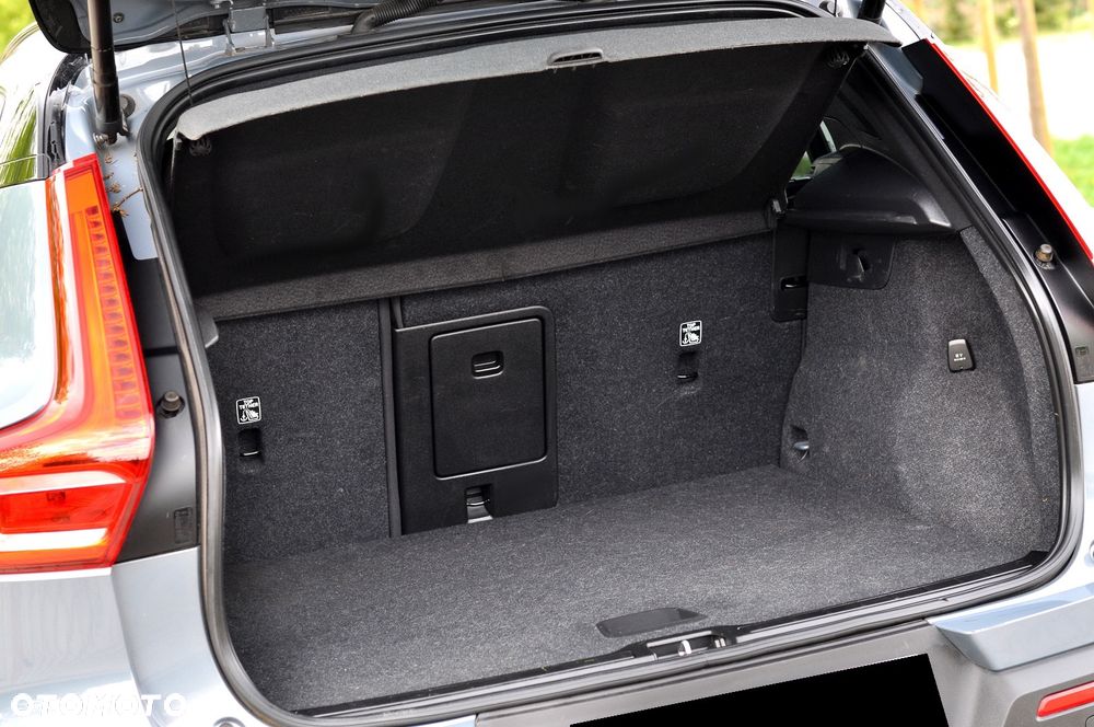 Volvo XC 40 - 31