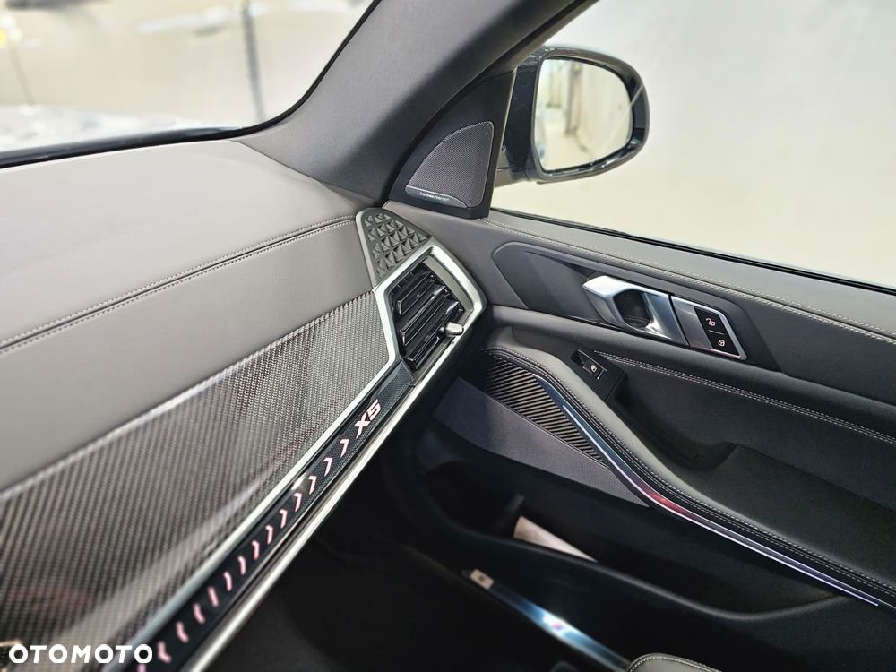 BMW X5 xDrive40i - 30