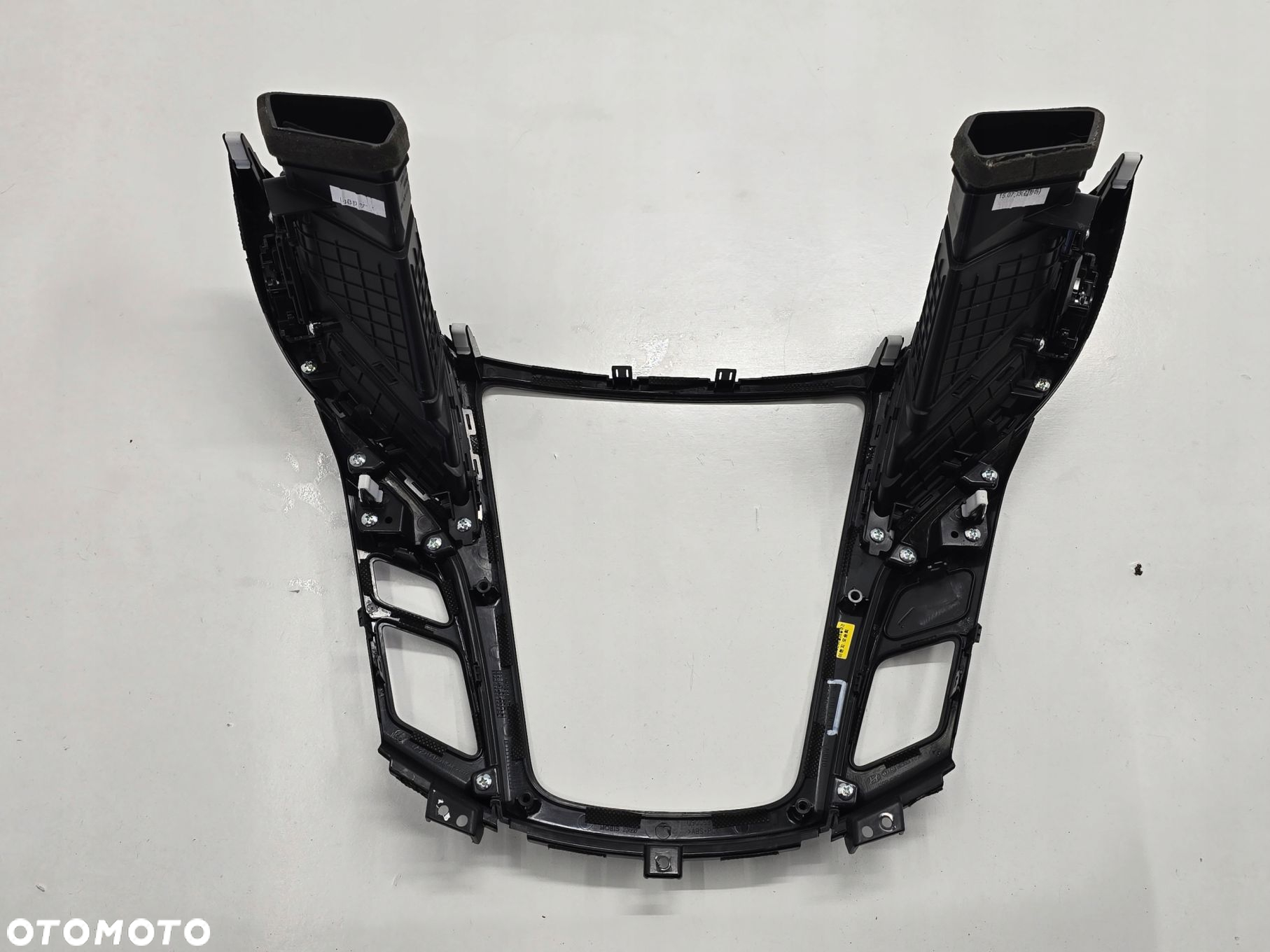 HYUNDAI I40 LIFT 16R RAMKA RADIA KLIMATYZACJI KRATKI NAWIEWU 84740-3Z000 - 4