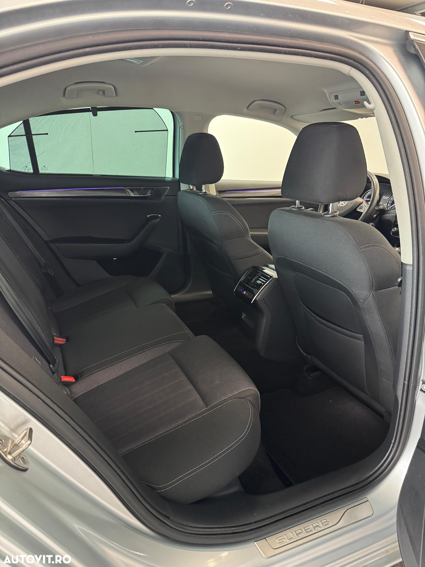 Skoda Superb 2.0 TDI DSG Style - 16
