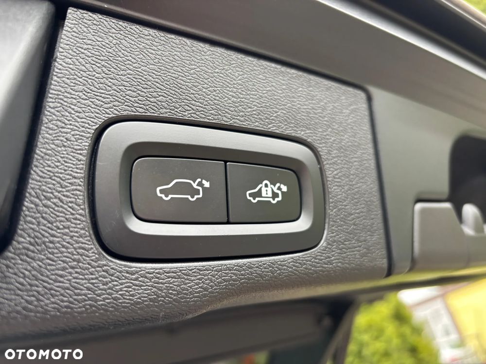 Volvo XC 60 B5 D AWD Geartronic Inscription - 18