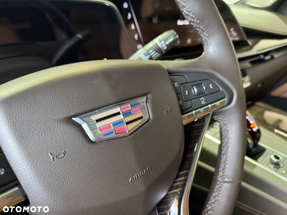 Cadillac Escalade - 24