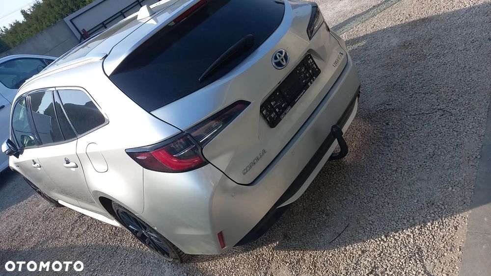 Toyota Corolla - 5