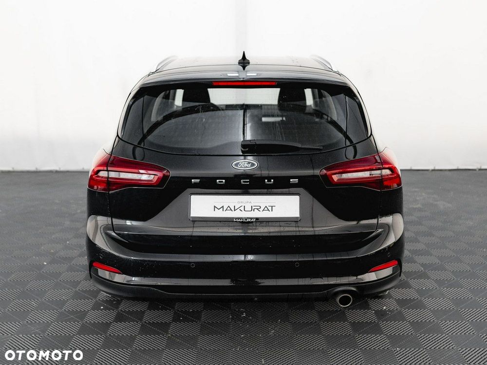 Ford Focus SW 1.0 EcoBoost Titanium - 10