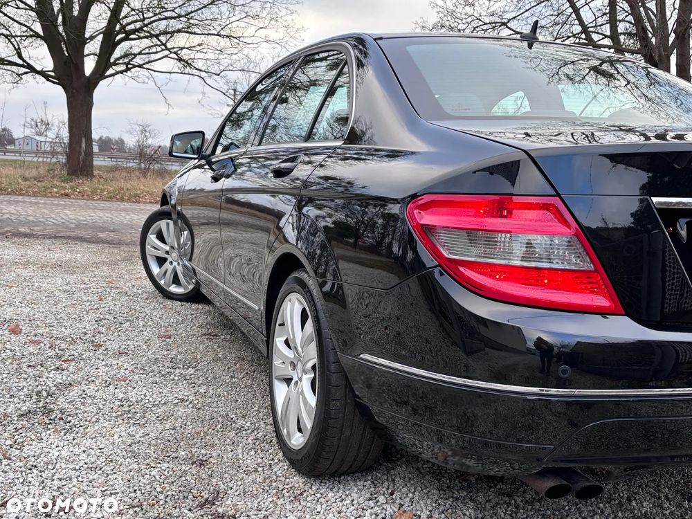 Mercedes-Benz Klasa C 180 Kompressor Avantgarde - 23