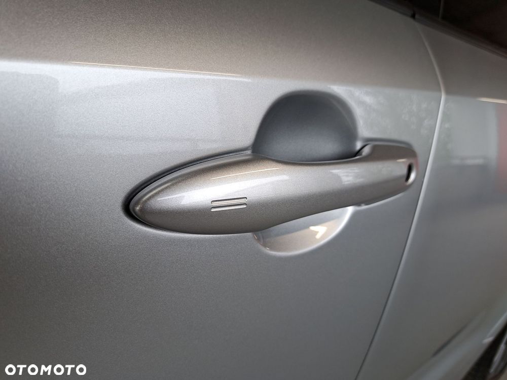Toyota Corolla 1.8 Hybrid Style - 36