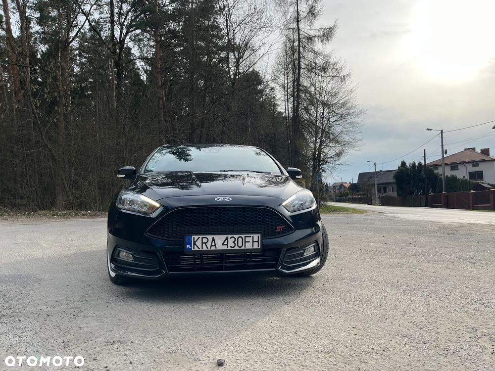 Ford Focus 2.0 EcoBoost ST - 7