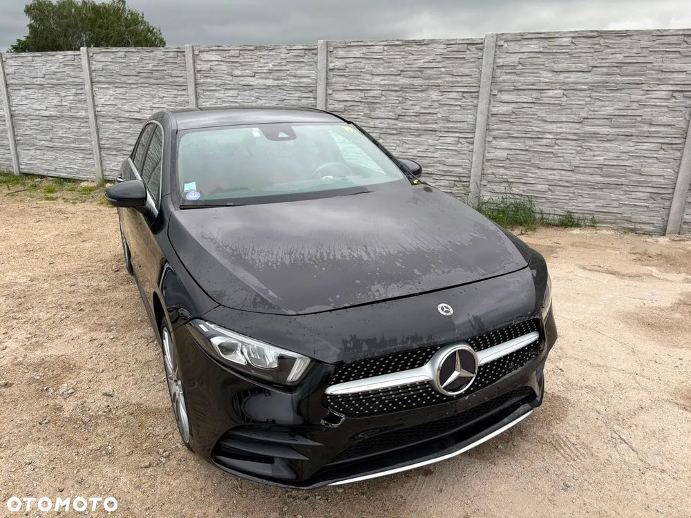 Mercedes-Benz Klasa A 250 e 8G-DCT AMG Line - 40
