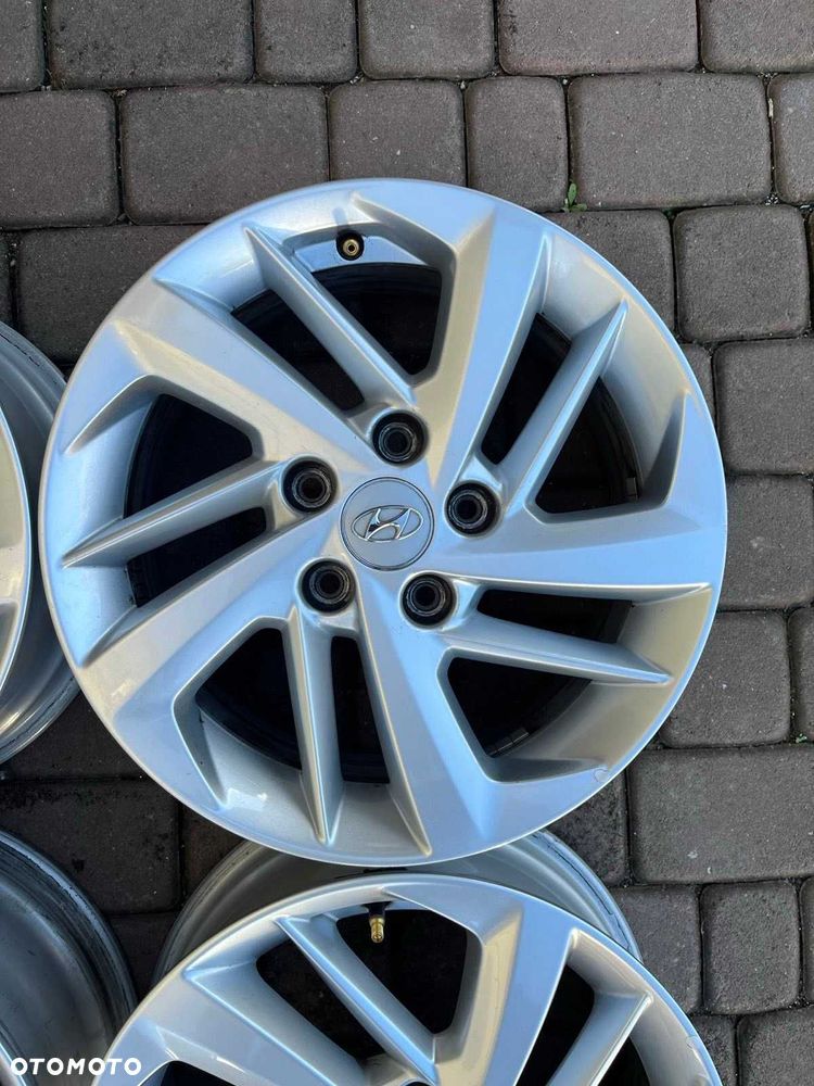 Oryginalne alufelgi Hyundai 5x114,3 16 cali Czujniki Tucson IX35 I30 - 7