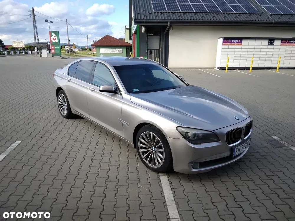 BMW Seria 7 730d - 17
