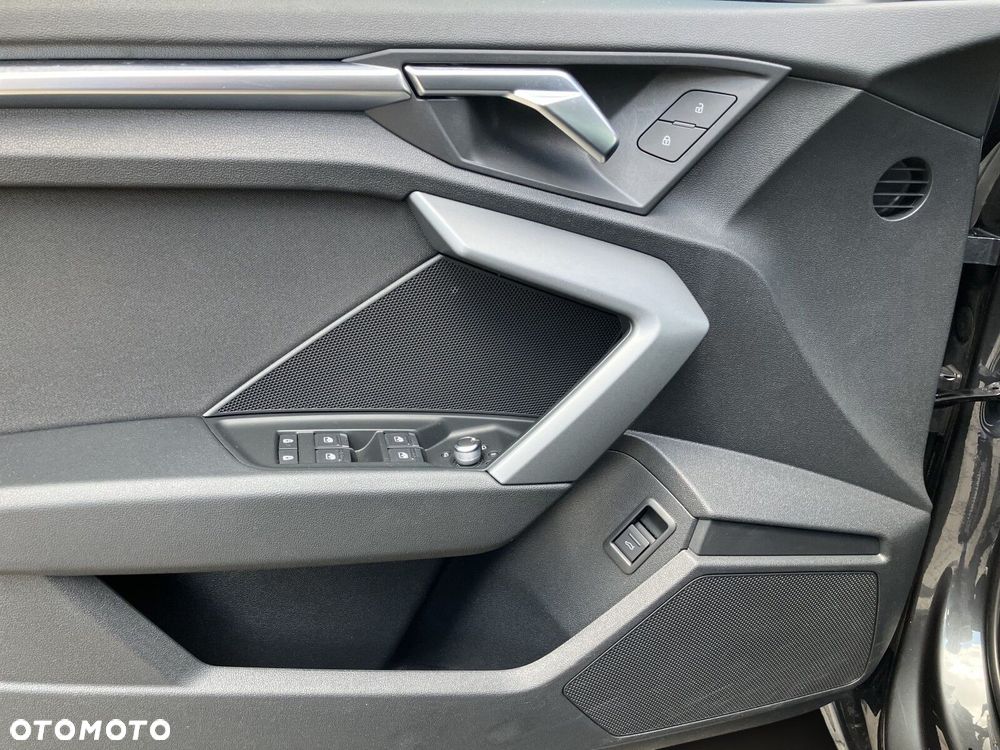 Audi A3 Sportback - 11