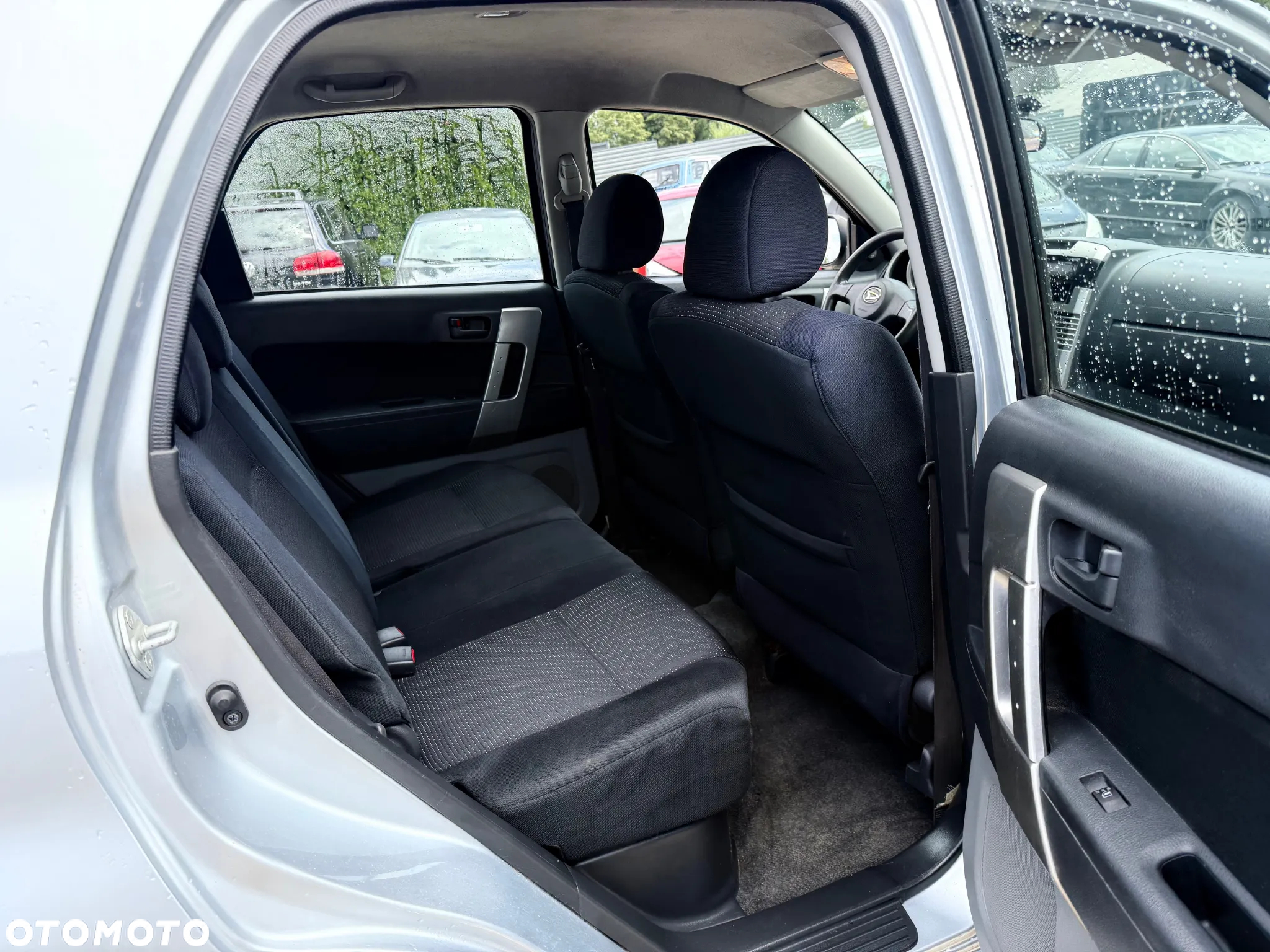 Daihatsu Terios - 10