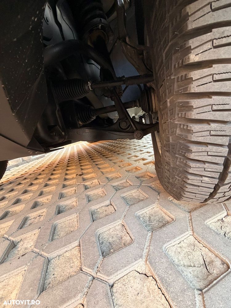 Jeep Grand Cherokee - 7