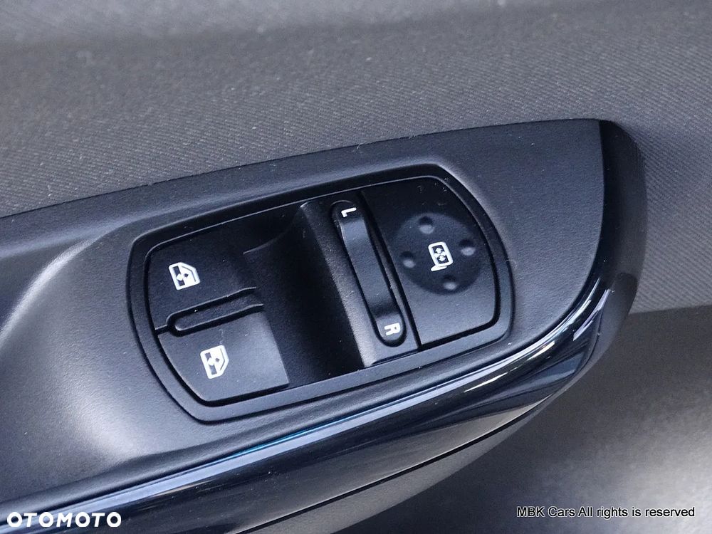 Opel Corsa 1.4 Turbo (ecoFLEX) Start/Stop Innovation - 23