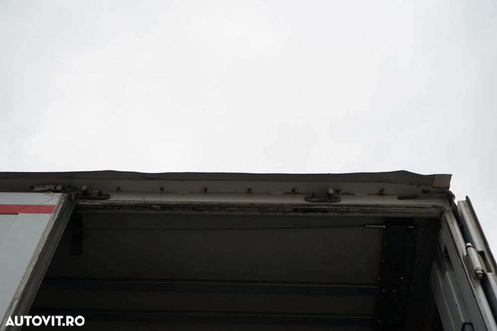 Wecon REMORCA - 7,7 M / AXĂ CULISANTĂ / ACOPERIȘ CULISANT / ȘINGURI CĂRUCIOR / SAF - 17