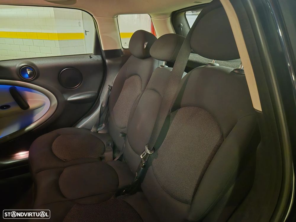 MINI Countryman One D - 28