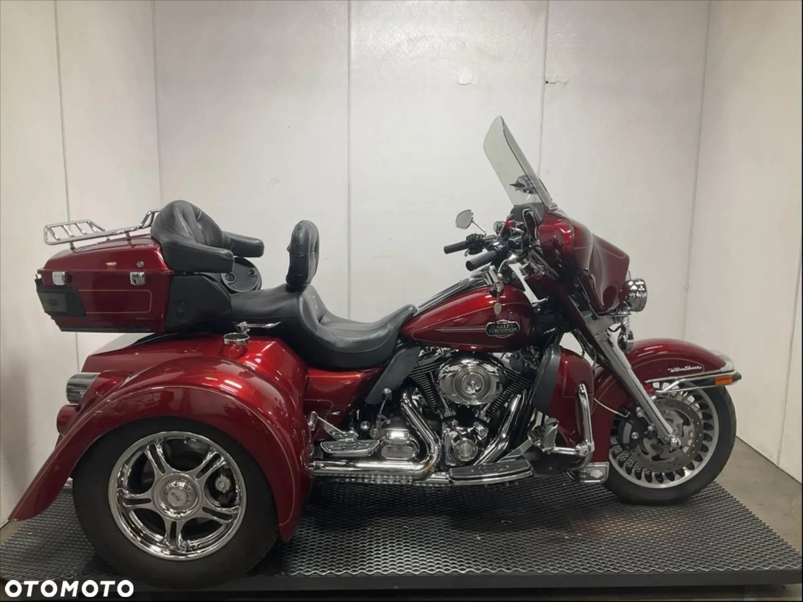 Harley-Davidson Tri Glide - 1