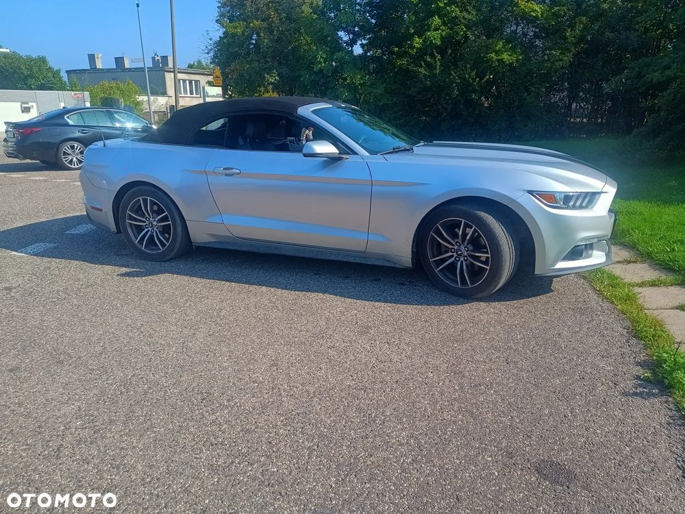 Ford Mustang Cabrio 2.3 Eco Boost - 6