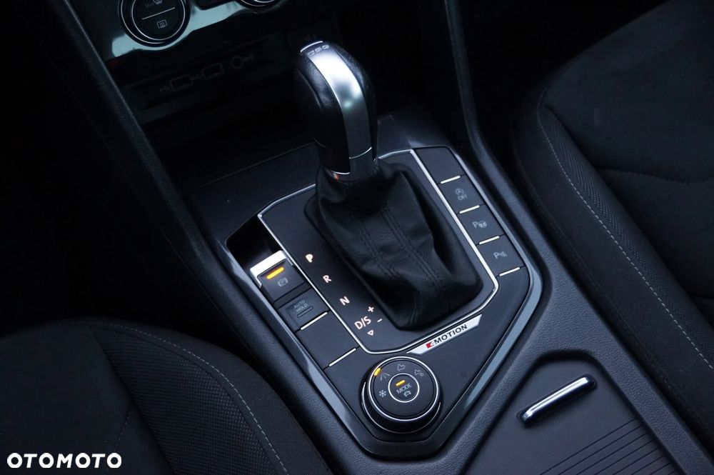 Volkswagen Tiguan 2.0 TDI SCR 4MOTION DSG Highline - 18