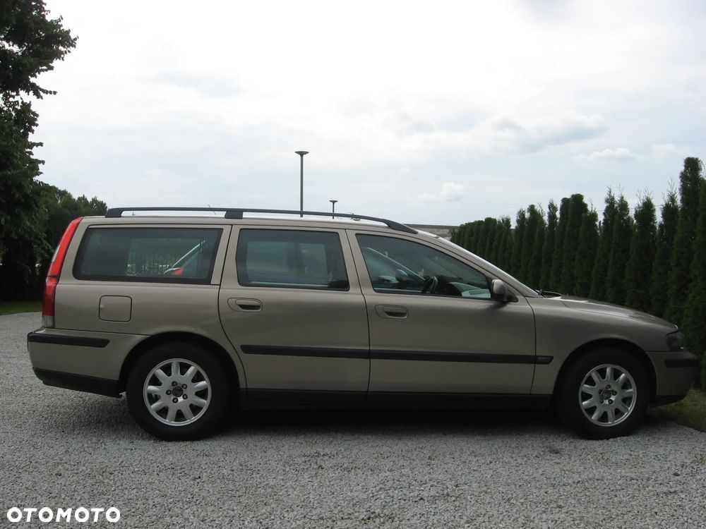 Volvo V70 2.4 Summum - 26