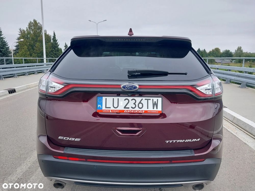 Ford Edge - 8