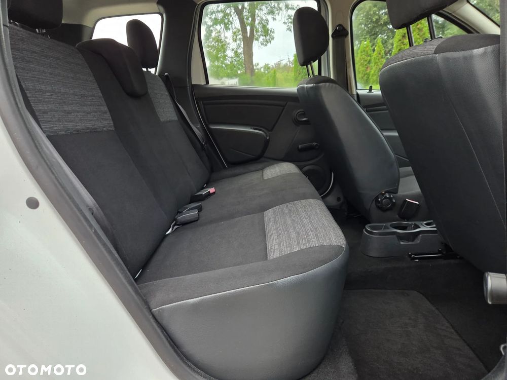 Dacia Duster 1.6 Ambiance - 8