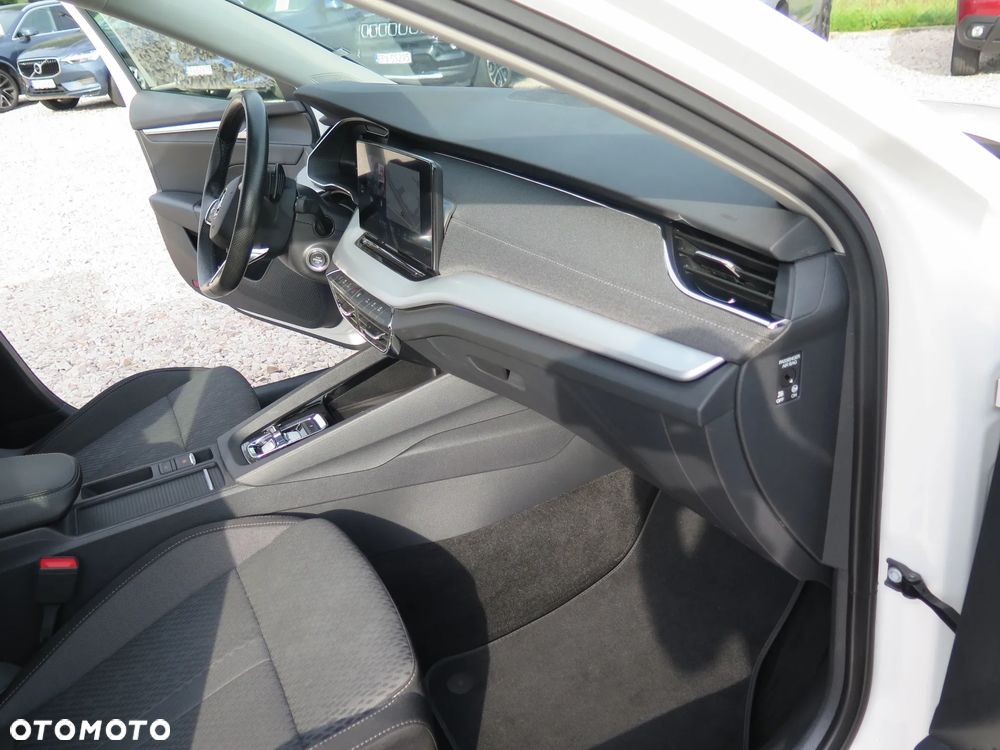 Skoda Octavia 2.0 TDI SCR Style DSG - 32