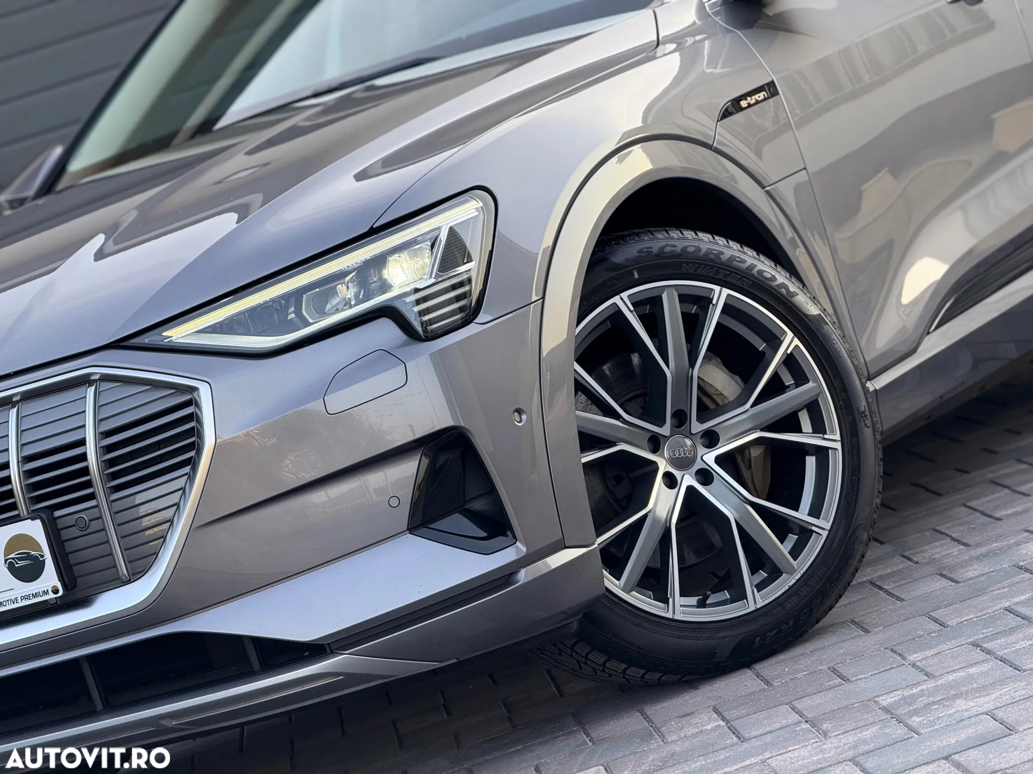 Audi e-tron 50 quattro advanced - 11
