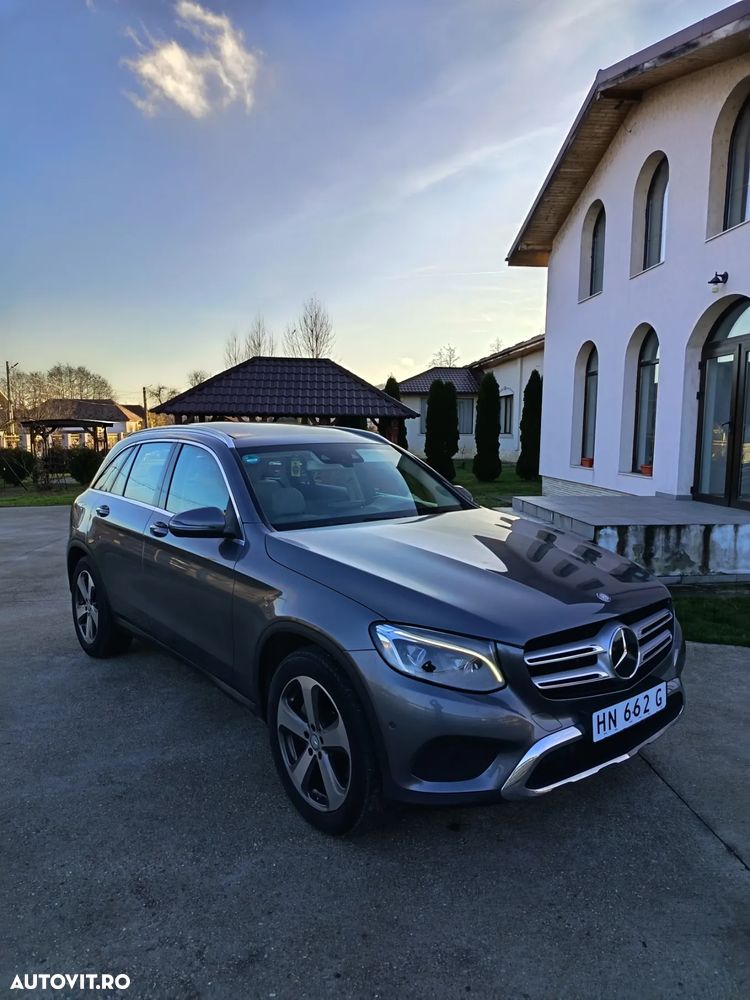 Mercedes-Benz GLC 220 d 4Matic 9G-TRONIC AMG Line - 13
