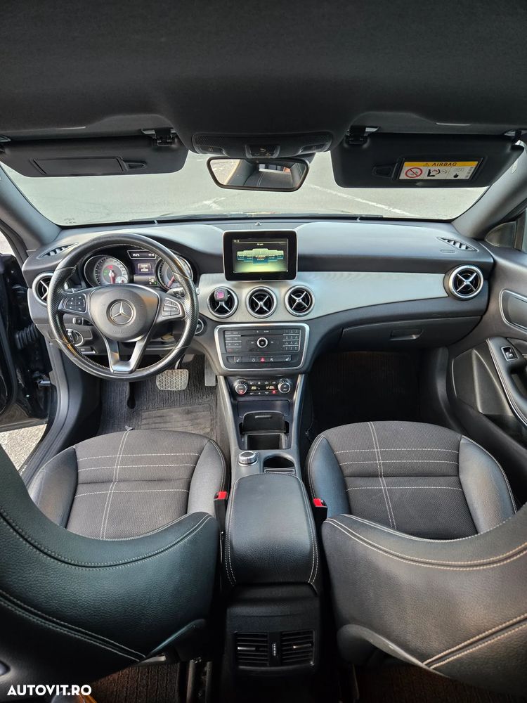 Mercedes-Benz CLA 220 - 5