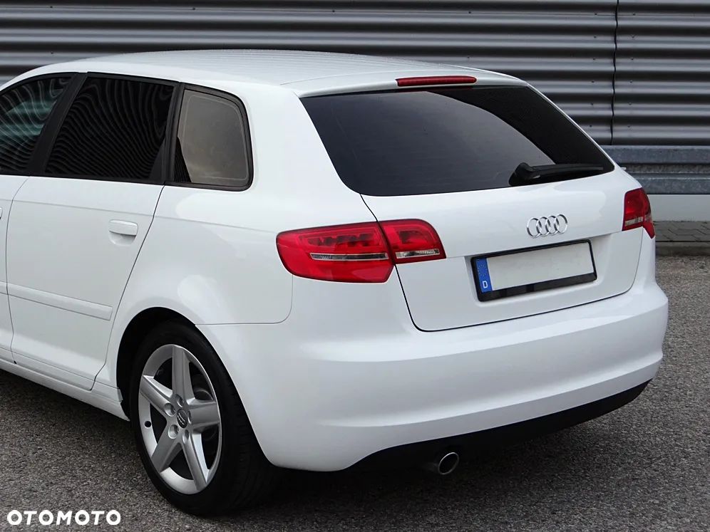 Audi A3 Sportback 1.6 Ambition - 21