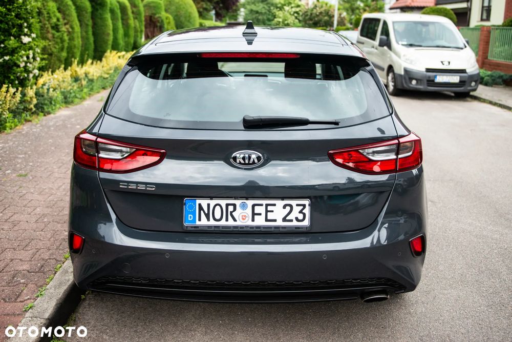 Kia Ceed 1.4 Business Line - 6