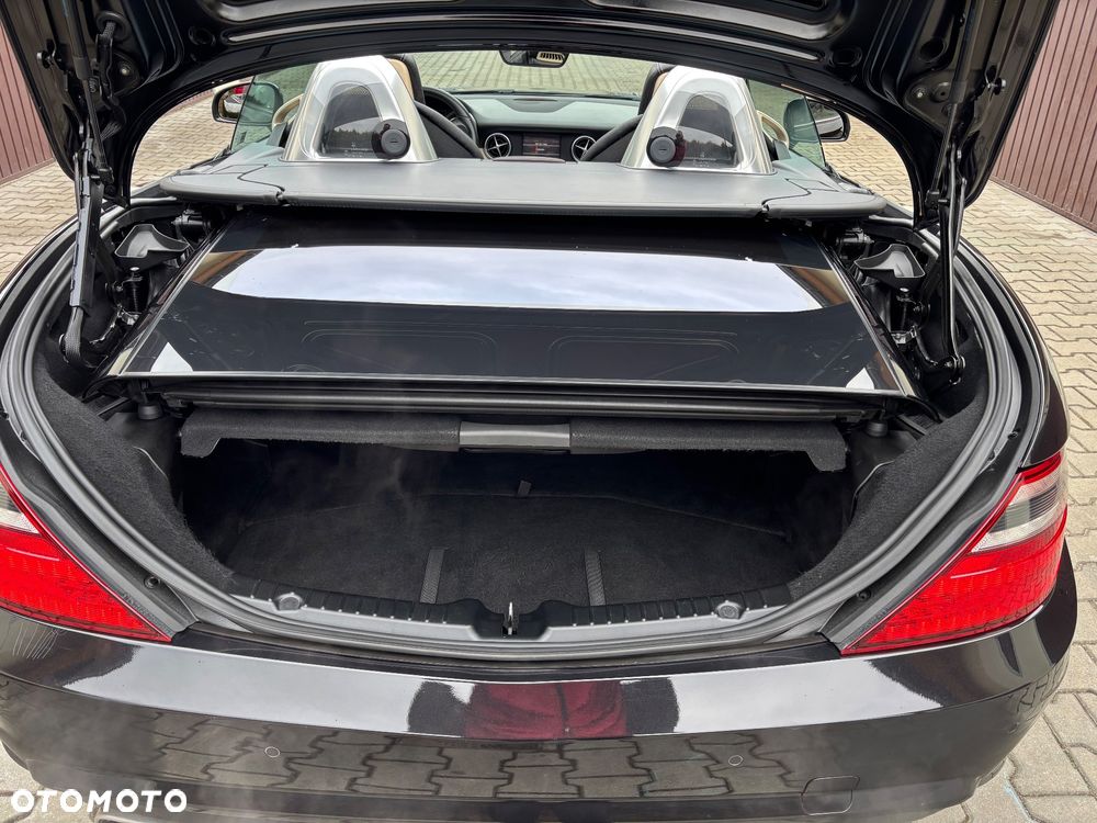 Mercedes-Benz SLK - 17
