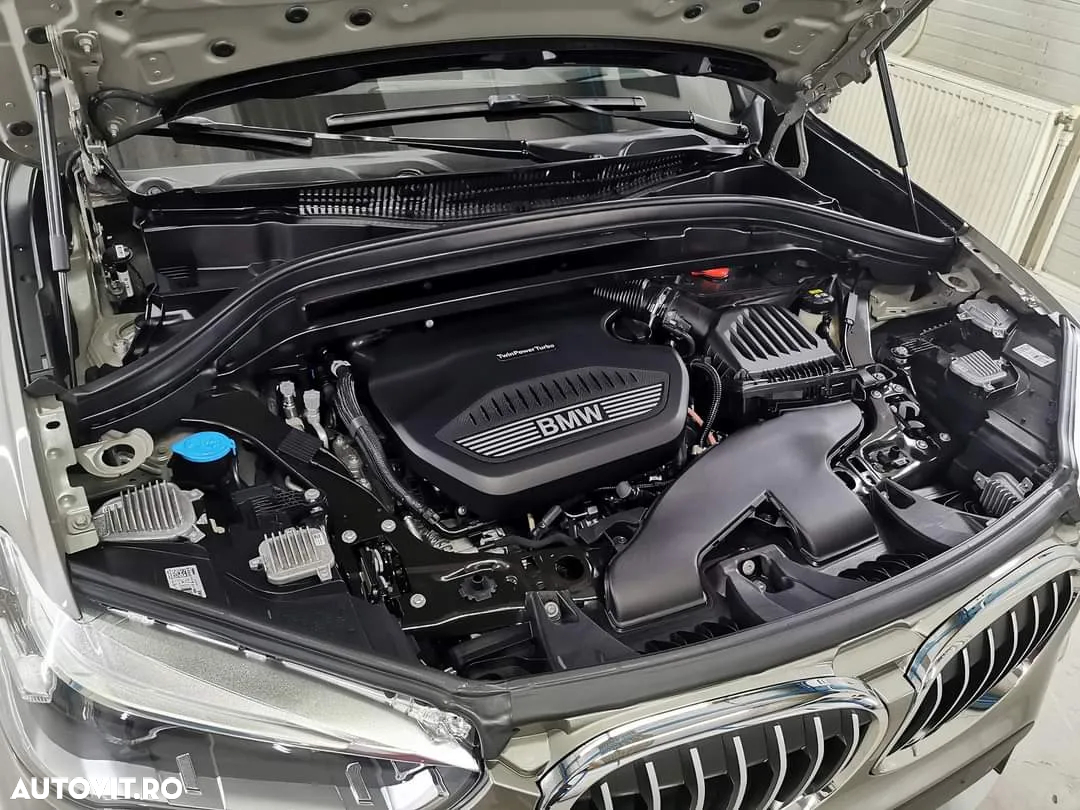 BMW X1 xDrive20d AT - 15