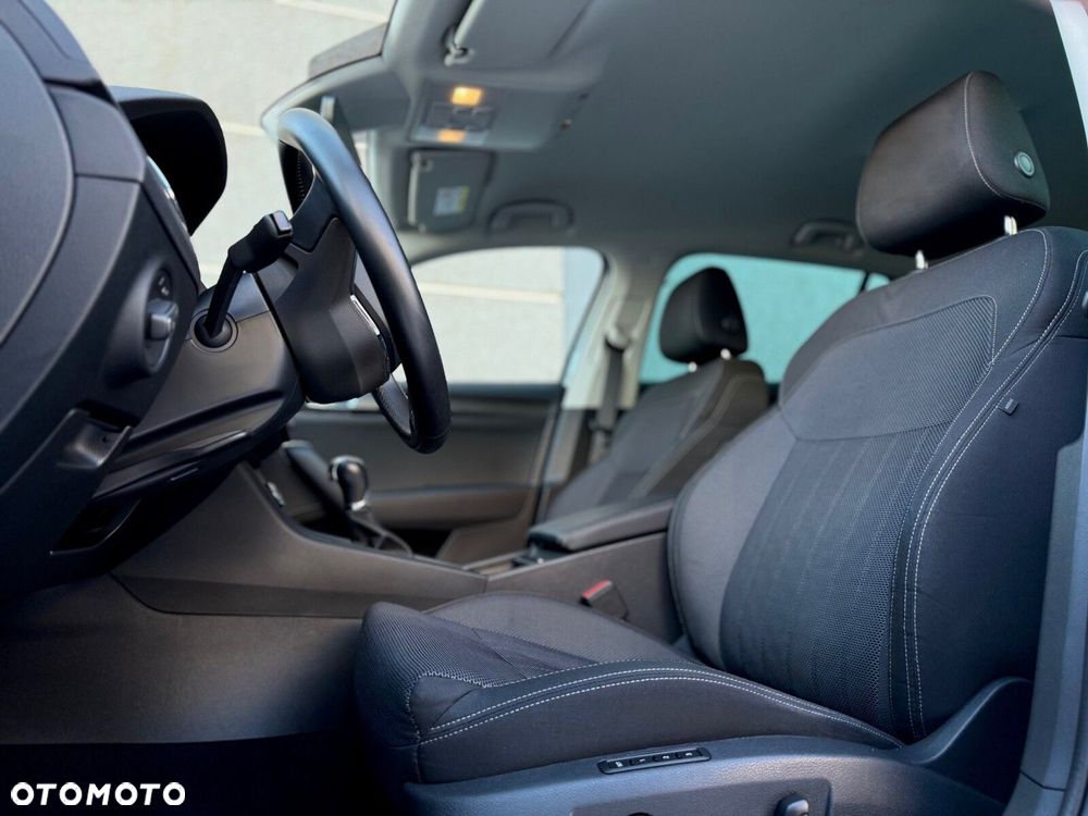 Skoda Superb 2.0 TDI SCR Style DSG - 9