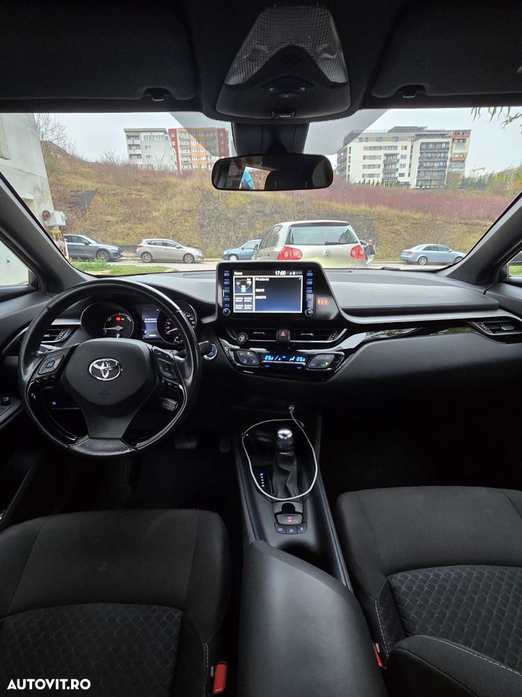 Toyota C-HR - 14