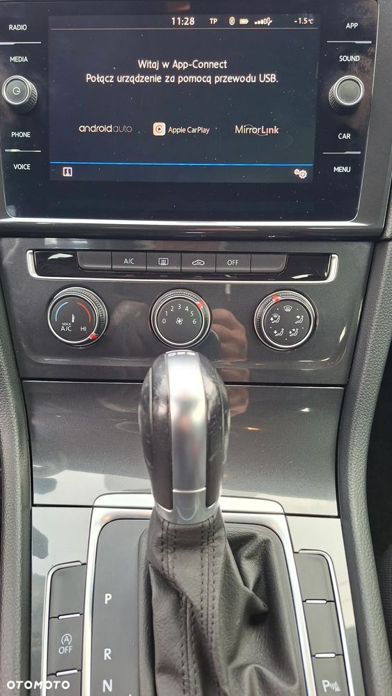 Volkswagen Golf Variant 1.5 TSI BMT Comfortline DSG - 21