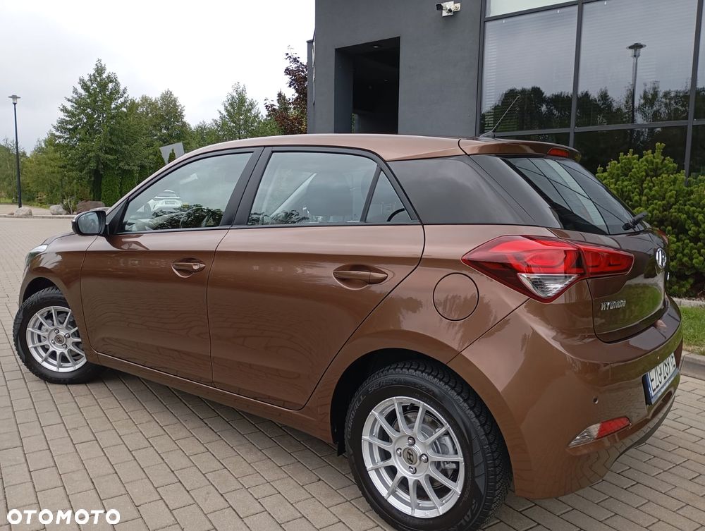 Hyundai i20 1.2 Elegant - 1