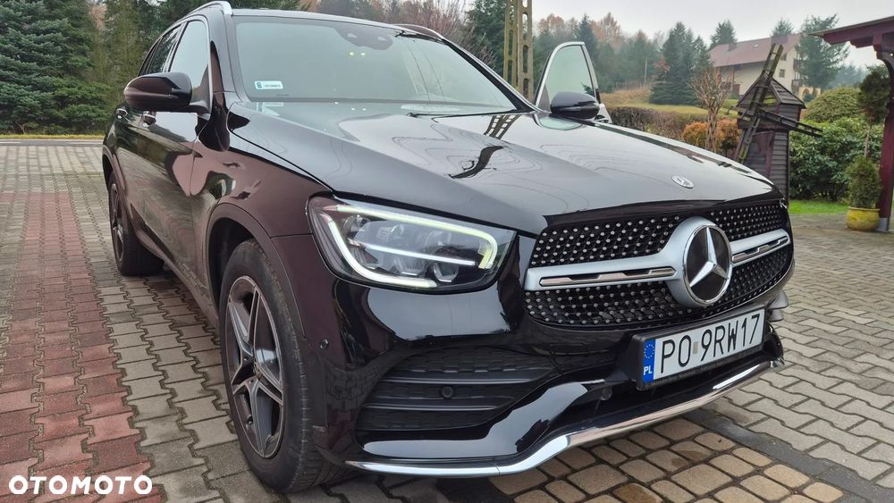 Mercedes-Benz GLC 220 d 4Matic 9G-TRONIC AMG Line Plus - 39